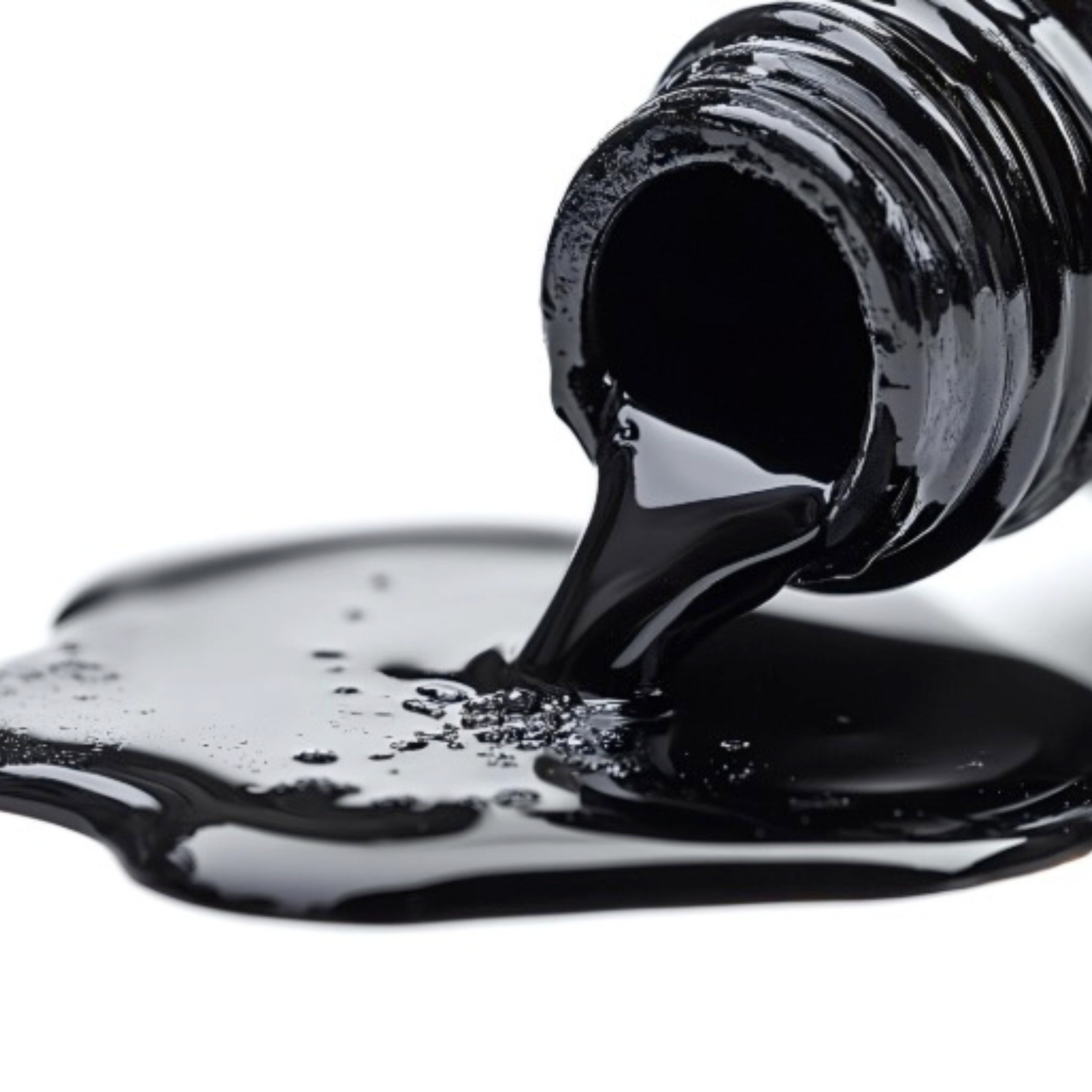The Truth About Traditional Tubing Mascara: What the Beauty Industry Isn’t Telling You