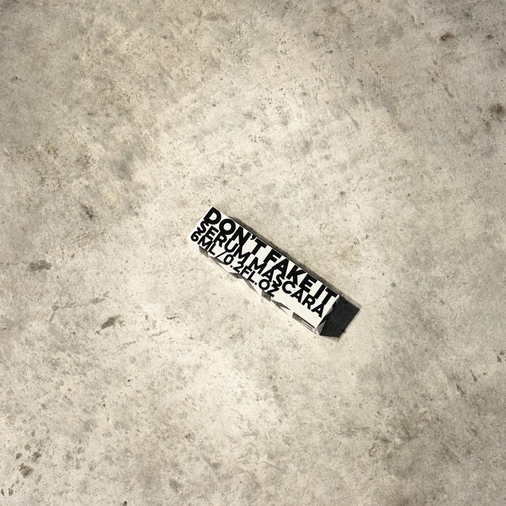 Don't Fake It Serum Mascara - Blackout